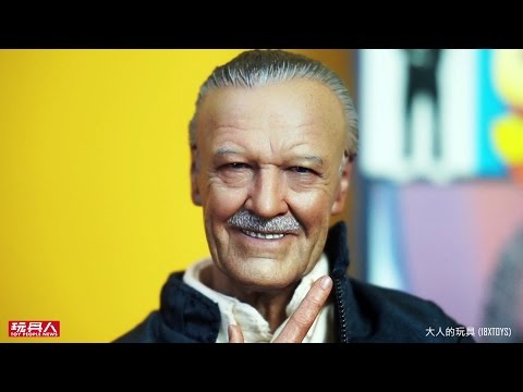 Hot Toys MMS327 MARVEL之父 Stan Lee 史丹利 馬丁 李伯 開箱