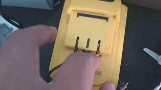 Download lagu Como conectar un estereo de auto en casa, solo con una bateria de taladro!!! mp3 Download lagu Como conectar un estereo de auto en casa, solo con una bateria de taladro!!! mp3