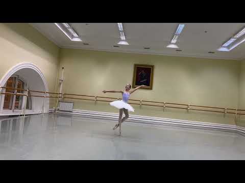 Rehearsal for Harliquinade variation. Natasha Furman.