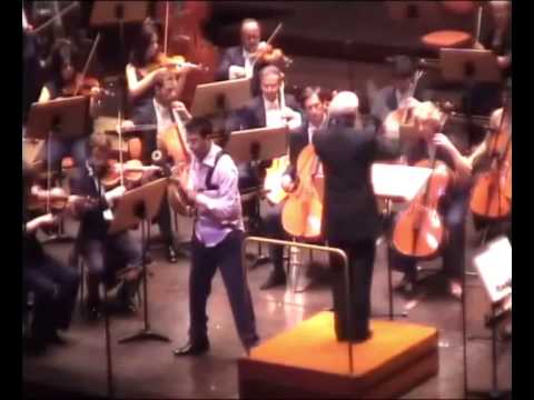Weber. Bassoon Concerto in F - 1st Mvt. Ricardo Ramos and Gulbenkian Orchestra