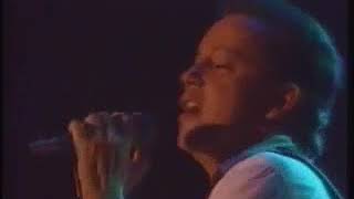 01: Intervieuw 02: Radio 03: Maak me wakker - De Kreuners Marktrock 1990 met Ronny &amp; Robert. Tv Een