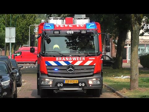 Brandweer Oss TS 21-3131 met spoed naar een Gaslekkage aan de Nachtegaallaan in Oss
