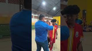 Entrega das medalhas e troféus do final do campeonato de futsal 