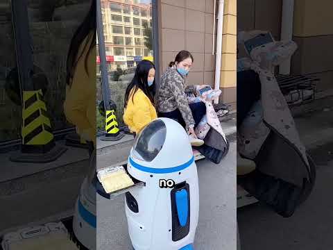 The crazy robot broke my leg 😱