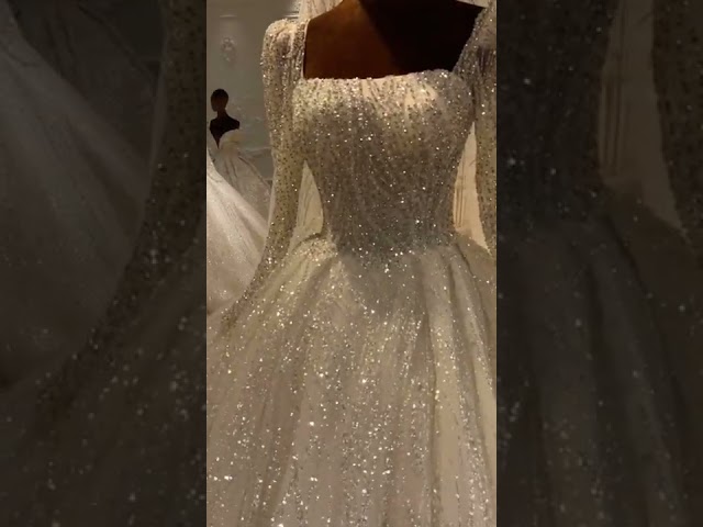 فستان فخم (1037) موديل 2022