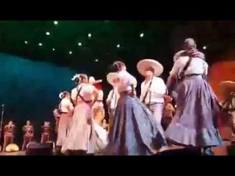 Ballet Folklorico de Los Angeles- Revolución- Mariachi Los Camperos de Nati Cano