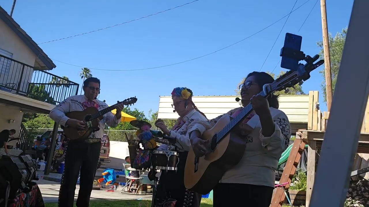 Promotional video thumbnail 1 for Mariachi Trio Los Azulado