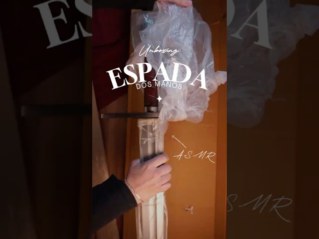 Vídeo relacionado con LOOYAR Espada medieval de espuma de poliuretano de la Edad Media, juguete de espada de dos manos, gran arma de espada, juguete para caballero, soldado, guerrero, disfraz de batalla, juego de Halloween