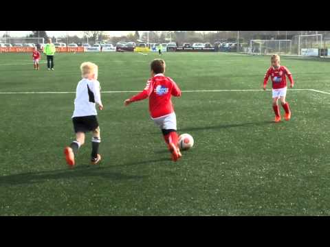 Video 9 april 2016 Meerburg F1 - Gouda F1  1-1