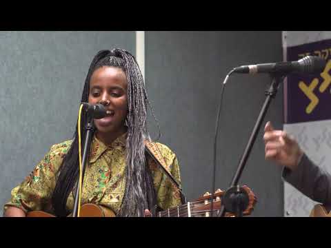 אבבה - Never Go Back - Dennis Lloyd cover (חי באולפן גלגלצ)