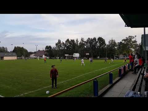 Buraczek LKS Śledziejowice - Dziecanovia Dziekanowice 2:2