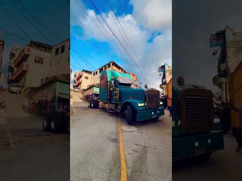 Chichicastenango desfile#chichicastenango #guatemalacity #quiche #transportepesado #chapin