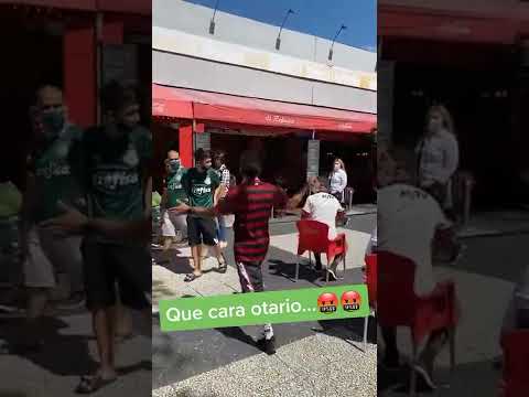 Torcedor do Palmeiras é agredido pelo Flamenguista, Torcedor do Palmeiras leva tapa na cara