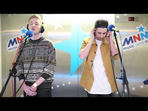 MNM: Safi & Spreej - Naast Mij