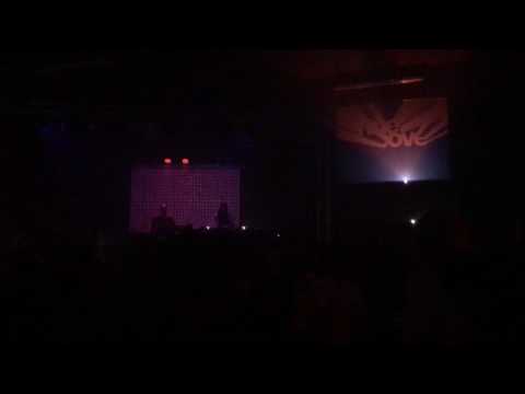 Innergroove present Ena Cosovic #3