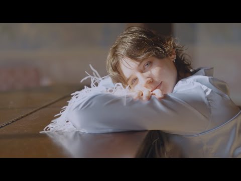 Sammy Rae & The Friends - Coming Home Song