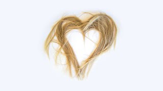 Kadr z teledysku Miłość jest blondynką tekst piosenki Moli