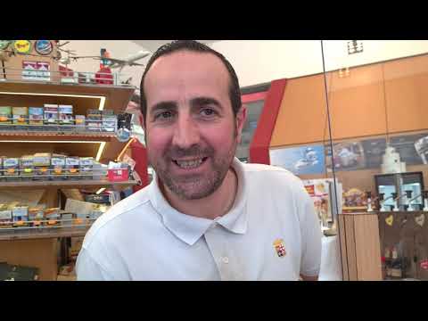 MR KEVIN - AEROPORTO DE PERUGIA, ÚMBRIA.