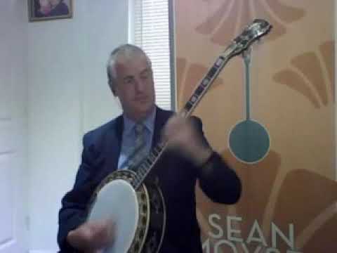 Sean Moyses (The Banjo Man) performs Fair And Warmer, by Harry F. Reser.
