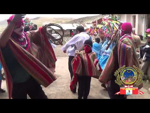 BAJADA DE REYES EN CARACHA HUANCASANCOS 2016