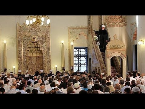 Bajramska hutba Reisu-l-uleme: Ovu zemlju smo posudili od naše djece i unuka