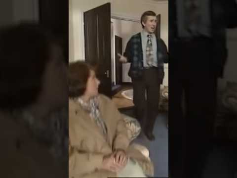 It flushed on the first yank #alanpartridge #partridge #outofcontext #toilet #fyp #comedy #jokes