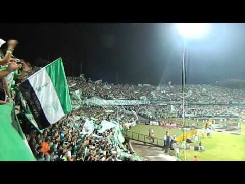 "Vamos todos juntos la hinchada y los jugadores - Los del Sur (vs Peñarol)" Barra: Los del Sur &bull; Club: Atlético Nacional