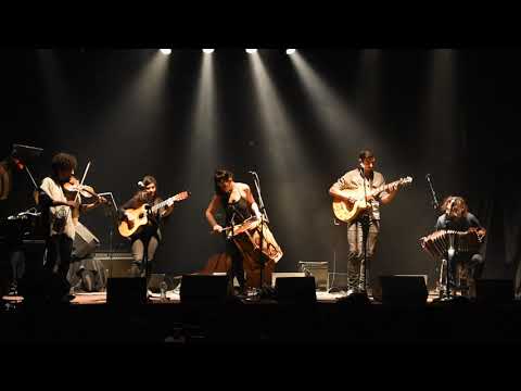 SANTIAGO COPLA Y MISTERIO - ft. Camila Carabajal