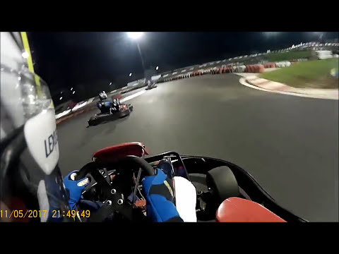 Corrida de Kart Traçado 1 kartódromo Granja Viana em 11/05/2017