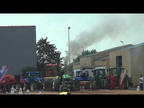 Mannheim Magic @ Kalkar Wunderland Test Tractor Pulling 2011