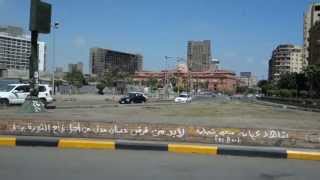 Looping Around Tahrir Square