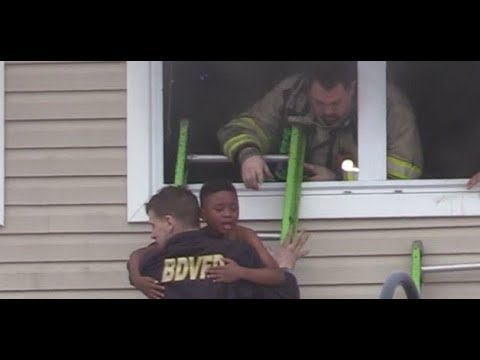 River Bay Townhouse Fire 3 People Trapped 4/9/2018