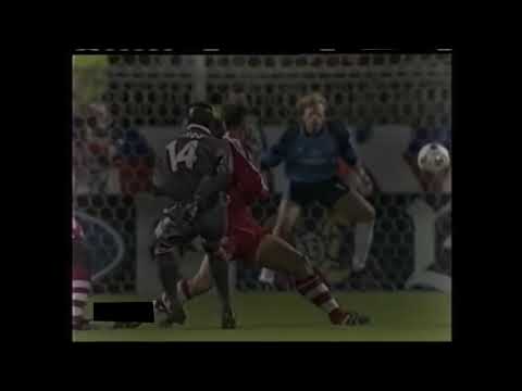 LYON - BAYERN MUNICH CHAMPIONS LEAGUE 3 - 0 2001