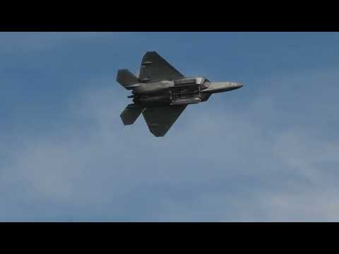 F-22 Raptor Stealth Fighter Jet Demo Team