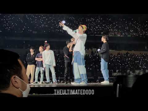 211127 Army Bomb Wave + Final Ment Fancam BTS Permission to Dance PTD in LA Concert Live