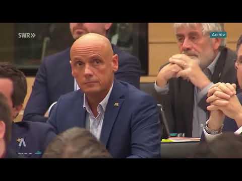 ARD: SPD mit Hakenkreuz-Skandal und Nazi-Methoden gegen die AfD? Wie rechtsextrem ist die linke SPD?