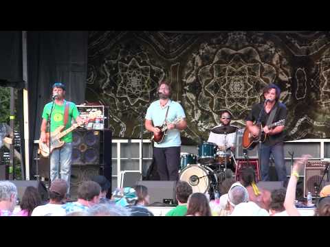 Dread Clampitt - Sisters and Brothers (Suwanee Springfest 2011)