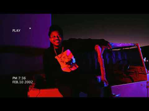 Santoxic - FREE BARS VOL 2 (Public Entertainment) Official Music Video