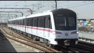 preview picture of video '[Shanghai Metro009]Line6 AC12/AC14 Trains at GangCheng-Road 上海地下鉄6号線AC12・AC14'