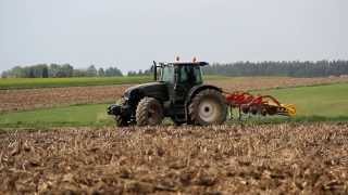 preview picture of video 'Gruberowanie 2013 - Renault Ares 826 RZ + Pottinger Synkro 3000 Full HD!'