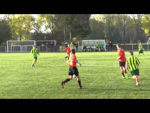 26 okt 2013 Brederodes D2 - VV De Meern D4 com 2-1 Doelpunt Sem, assist Delano (0-1)