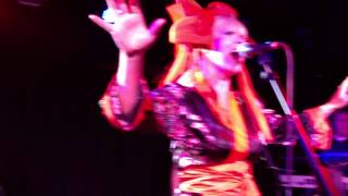 Toyah - Good Morning Universe