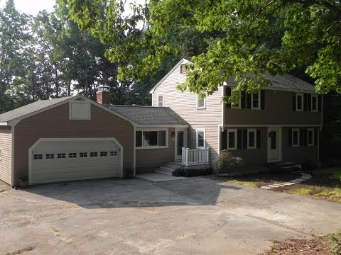 Home for sale - 103 Teele Rd, Bolton, MA 01740