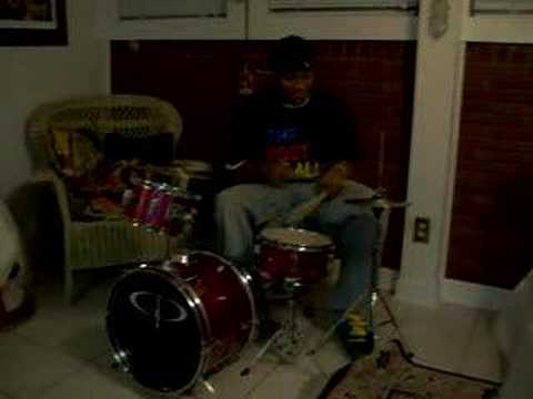 Drumsolo on child drumset! To Funny!