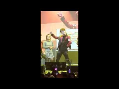 160828 Dino dancing to Apink's 'Mr Chu'