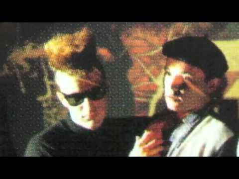 The Sting-Rays - Jailhouse Rock (Live 1985).mp4