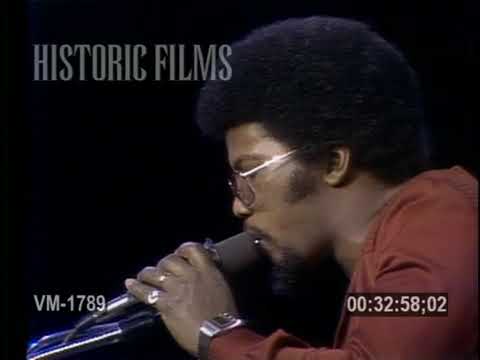 Herbie Hancock ft. Wah Wah Watson - "Steppin’ In It" LIVE 1975