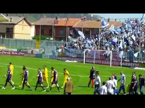 Gubbio - Pescara 0-2 ingresso in campo dalla tribuna con Martin e Karel Zeman