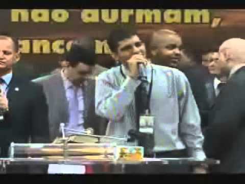 download lagu mp3 mp4 A Orao Eli Oliveira, download lagu A Orao Eli Oliveira gratis, unduh video klip A Orao Eli Oliveira