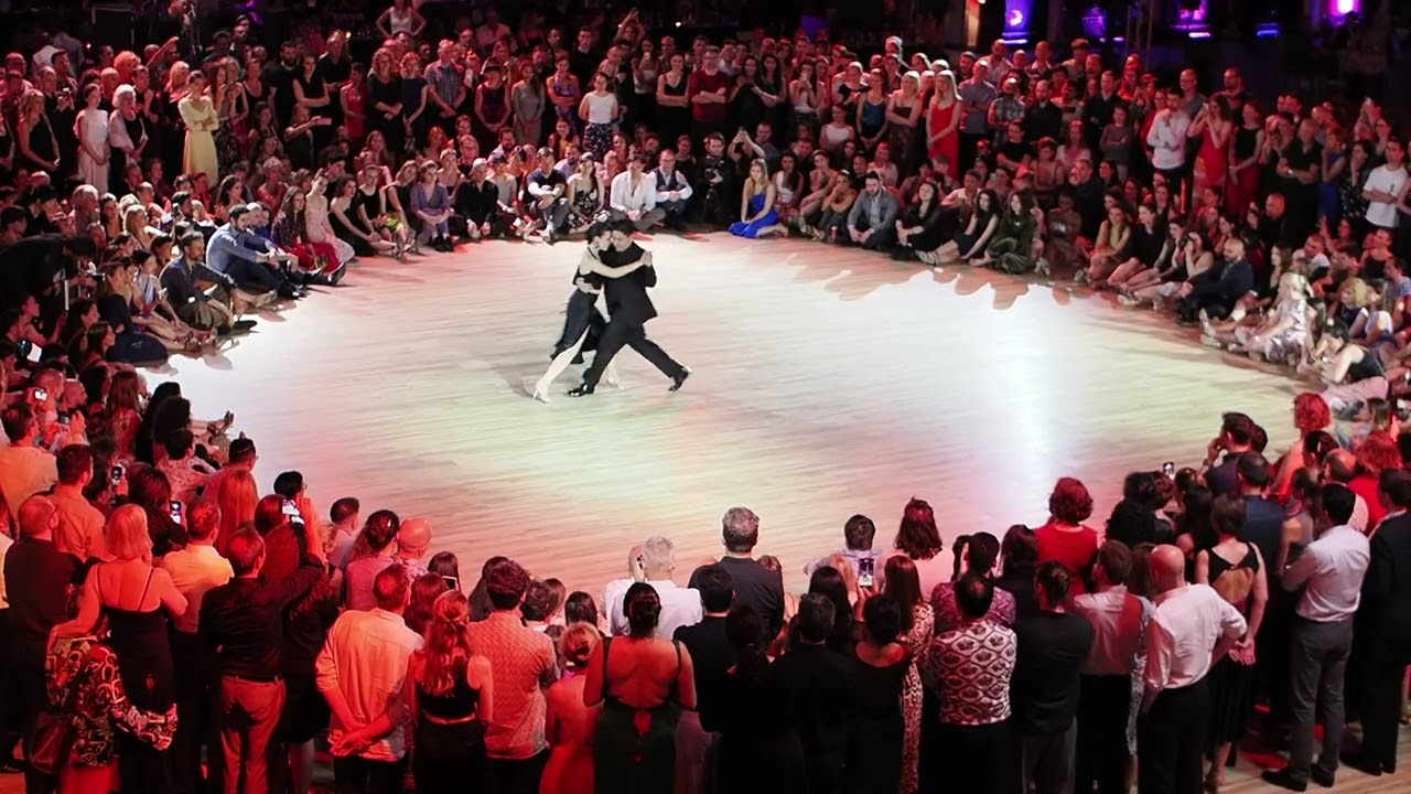 Carlitos Espinoza & Agustina Piaggio @ BTE 4/5